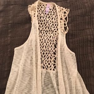 Soft vest with crochet back